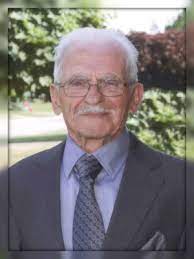 Michele santoro nasce il 2 luglio 1951 a salerno, è un noto giornalista italiano e conduttore televisivo. Santoro Michele Obituary Sault Ste Marie Sault Ste Marie News