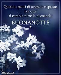 Buonanotte a chi tira fuori da sotto il cuscino una matita fatta di speranze, e su un foglio di nuvolo inizia a tracciare i contorni di un sogno… Buonanotte Immagini E Frasi Bellissime Da Condividere Ilbuongiorno It