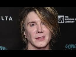 How to pronounce peter doherty