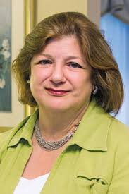 Helping Students Build Their Futures: Joanne Hofmann Sexeny '73