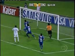 Porém caiu nas oitavas de final enfrentando o fluminense, perdendo a chance de ultrapassar o maior rival, o grêmio, em número de libertadores. Melhores Momentos Once Caldas Col 1x2 Cruzeiro 27 04 2011 Libertadores 2011 Oitavas De Finais Youtube