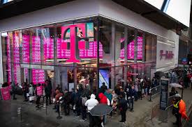 T-Mobile looks to new JV for D2D but still tied to Starlink