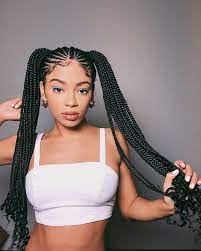 25 Superbes Tresses Africaines A Adopter Idee Coiffure Cheveux Crepus Coiffure Coiffure Afro