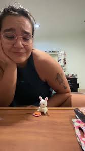 Hola si ves todo el video es xq me quieres mucho. Arriba las viejas que dan  cringe. 🤍🐇#life #mx #random #bussineswoman #latinoamerica #ternurin  #silvanians #silvanianfamilies #bunny #cute #cringe ...