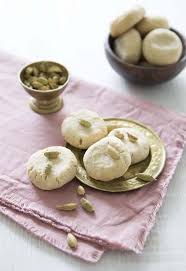 Nan Khatai Petits Biscuits Indiens A La Cardamome Recette Recettes De Cuisine Desserts Indiens Alimentation