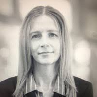 Paula Rossetti's Instagram, Twitter & Facebook