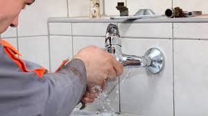 Последние твиты от plumbers near me (@plumbersnearmee). Are You Looking For 24 7 Hours Emergency Plumber Blocked Drains Services In Surrey Hills Melbourne Vic Nlk Plumber M Plumbing Emergency Leak Repair Plumbing