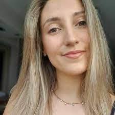 Karen Boler's Instagram, Twitter & Facebook