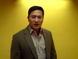 He is known for his character francis, the main antagonist in my dear heart. Eric Quizon Visits Pinoyparinkami Com Youtube