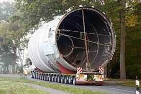 Faymonvillegroup Unique Far Reaching Low Loader Concept Variety Of Combinations With Standardised Components Haulage Heavy Duty Trucks Heavy Truck