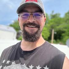 Billy Loomis 👍 or Stu Macher ❤️