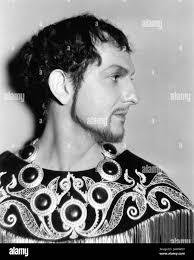 Joseph schildkraut immagini e fotografie stock ad alta risoluzione