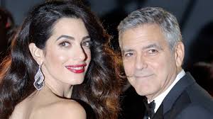 Amal clooney, with george clooney arrives at the wedding of prince harry and ms. Amal Und George Clooney Die Zwillinge Sind Da Unterhaltung Bild De