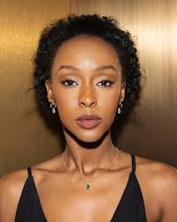 Ebony Obsidian (@ebonyobsidian) • Instagram photos and videos