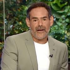 Danny Roop's Instagram, Twitter & Facebook