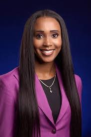 Rochelle Woodard's Instagram, Twitter & Facebook