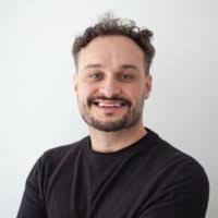 100+ "Lucas Schaefer" profiles