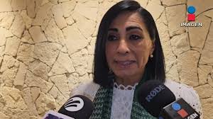 Lili Sánchez Ruiz, presidenta de la asociación Gilberto en Veracruz,  anunció un proyecto para la construcción de dos viviendas destinadas a  personas de bajos recursos en el poblado de Puente Jula., 📻🎙 ...