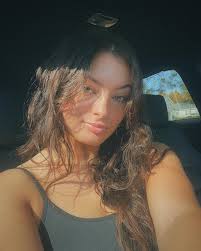 j (@jalyntucke.r) • Instagram photos and videos