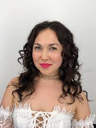 Modeling Gallery Actress, Performance Artist, Comedian, Model