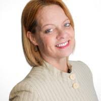 Natalie Crowe's Instagram, Twitter & Facebook