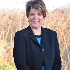 Browse properties in muscatine, iowa. Sarah Harrison With Ruhl Ruhl Realtors Home Facebook