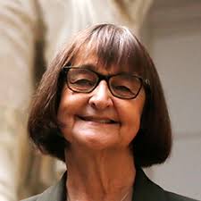 Rosa Devés se convirtió en una de las cuatro mujeres: Quiénes son las 30  autoridades educacionales que integran el CRUCH