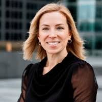 Donna Sears's Instagram, Twitter & Facebook