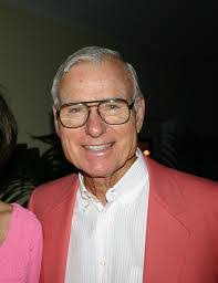 Susie Shea's Instagram, Twitter & Facebook