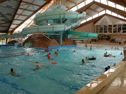 Piscine A Vagues Belle Isle A Chateauroux Horaires Tarifs Avis Telephone Piscine A Vague Piscine Piscine Municipale
