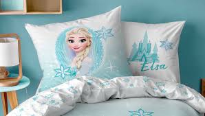 La reine des neiges est l'un des films d'animation les plus adorés par grands et petits. Idees Cadeaux Originaux La Reine Des Neiges Blog Des Parents