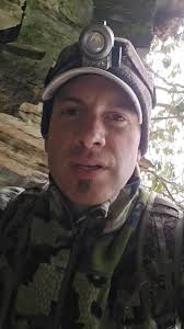 This week's episode... A special visit to a Pennsylvania porcupine den.  Lol. Ever see porcupine quills stuck inside an icicle? 😆 Haha, neither  have I. How do you think some got deep "inside" the ...