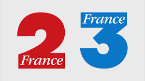France 2 (pronounced fʁɑ̃s dø) is a french public national television channel. France Televisions L Histoire Graphique D Une Marque By Valentin Socha Francetelevisions Design Medium