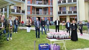 Zeichen im system (ebook, pdf). In Corona Krise Nicht Vergessen Uberraschungsbesuch Fur Senioren In See Happurg See Nordbayern