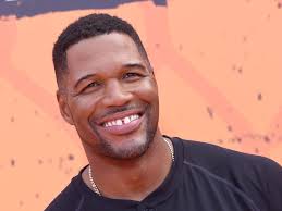 Sometimes it is necessary to add bonding to both of the. Celebrities With Tooth Gaps