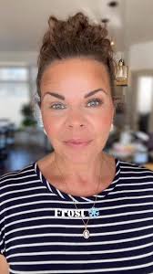 Another look at frost eyeshadow! This is such a fun way to add a little pop  of color. #seint #seintmakeup #seintbeauty #easyeyeshadow #easyeyemakeup  #simplemakeuptutorial #simpleeyeshadow ...