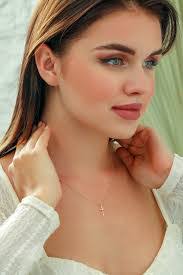 Lisa Frandsen's Instagram, Twitter & Facebook