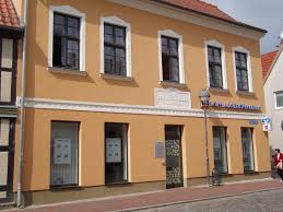 Vr bank mecklenburg eg, geschäftsstelle schwerin großer dreesch. Vr Bank Mecklenburg Eg Geschaftsstelle Laage Laage Breesener Strasse 22 Offnungszeiten Angebote
