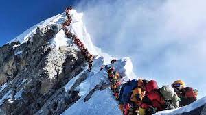 C'est comme de faire un deuxième baccalauréat dans le même domaine. Everest Pourquoi Autant D Achalandage Et Autant De Morts