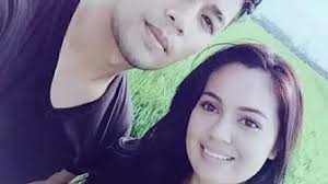 Air hogs rc zero gravity laser racer from spin master. Pergi Lah Airmata Youtube