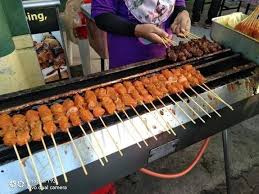 Shah alam (/ʃɑː ˈɑːləm/) is a city and the state capital of selangor, malaysia and situated within the petaling district and a small portion of the neighbouring klang district. Lontong Klang Home Facebook