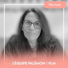 Retour en images sur les dédicaces de nos auteurs ce week-end ✍️😁