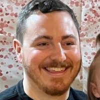 Jeanne Hecker's Instagram, Twitter & Facebook