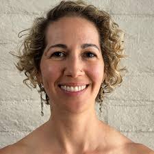 Kat Parks, Face Yoga Method Instructor (@beeasyfaceyoga) • Instagram photos  and videos