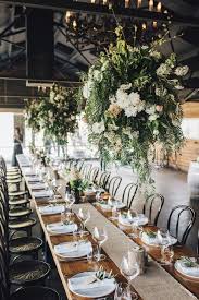 Matrimoni e musica un'agenzia di progettazione, organizzazione e realizzazione di eventi e matrimoni di alto livello in cui. 35 Trending Floral Greenery Wedding Ideas For 2019 Elegantweddinginvites Com Blog Matrimoni Rustici Eleganti Centrotavola Nuziale Chic Rustico