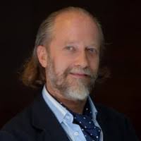 4 "José Llano Menéndez" profiles