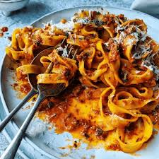 Italian sausage spice mix · 1 bunch fresh parsley · 2 tsp paprika · 1 tsp cayenne pepper (optional, if you want it spicy) · 1/3 tsp crushed or ground fennel seeds . Our 4 Favourite Italian Sausage Pasta Recipes Pasta Evangelists