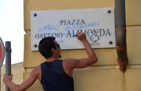 Publication date 2001 topics g8, genova. Carlo Giuliani Manifestazione A Genova Fsp Polizia Non Si Puo Celebrarlo