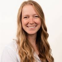 Anna Brasington's Instagram, Twitter & Facebook