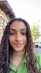 Myra Hanna's Instagram, Twitter & Facebook